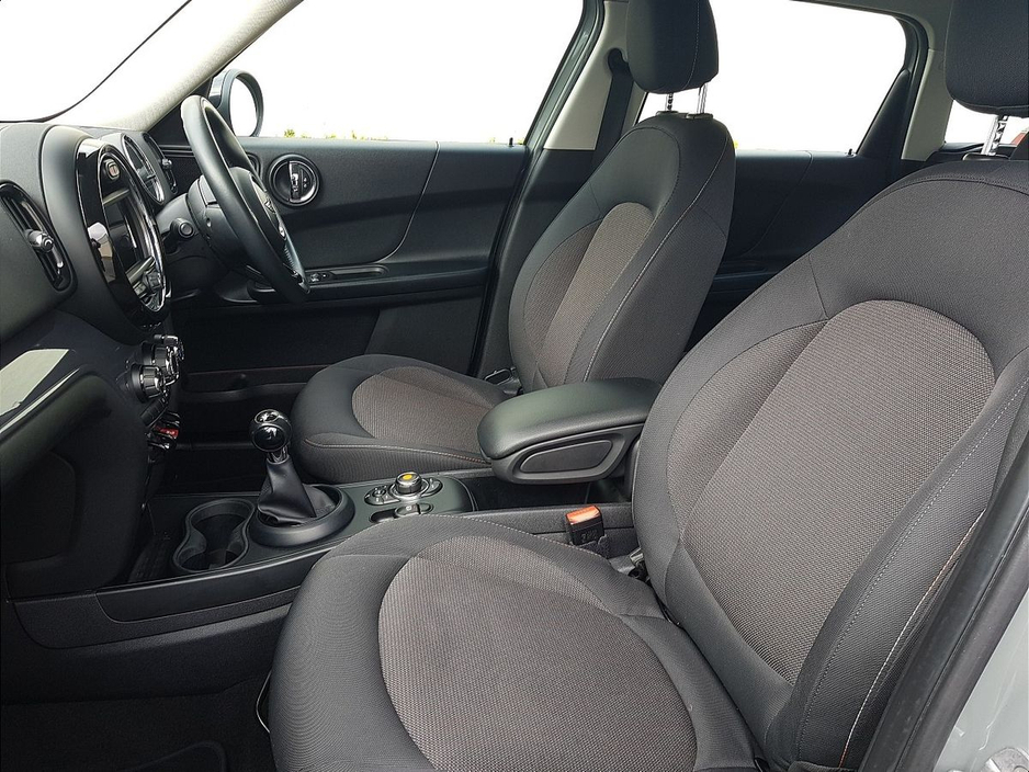 2018 MINI Countryman - image 7