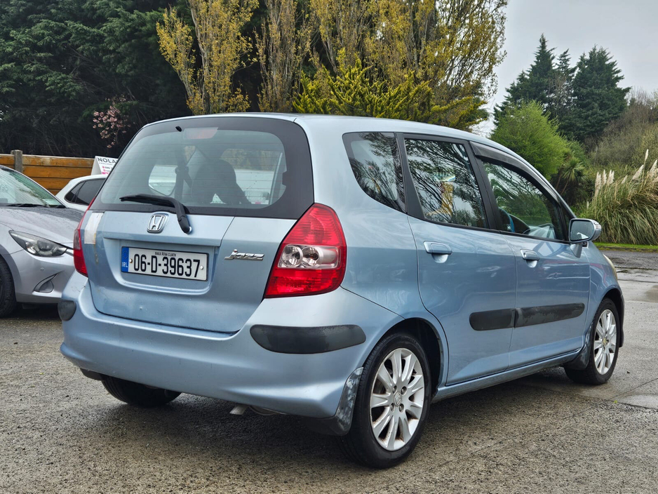 2006 Honda Jazz - image 5