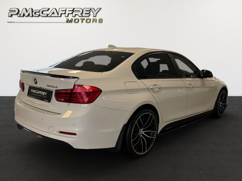 2016 BMW 3 Series 320d EfficientDynamics Plus Auto €15,995