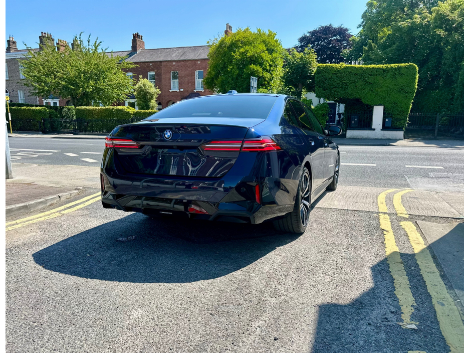 2024 BMW 5 Series *INDIVIDUAL*NEW MODEL*530E M-SPORT PRO AUTO 4DR €61,900