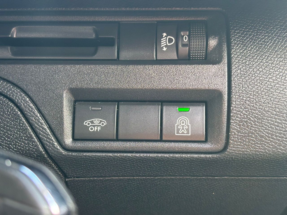 2019 Peugeot 3008 - image 28