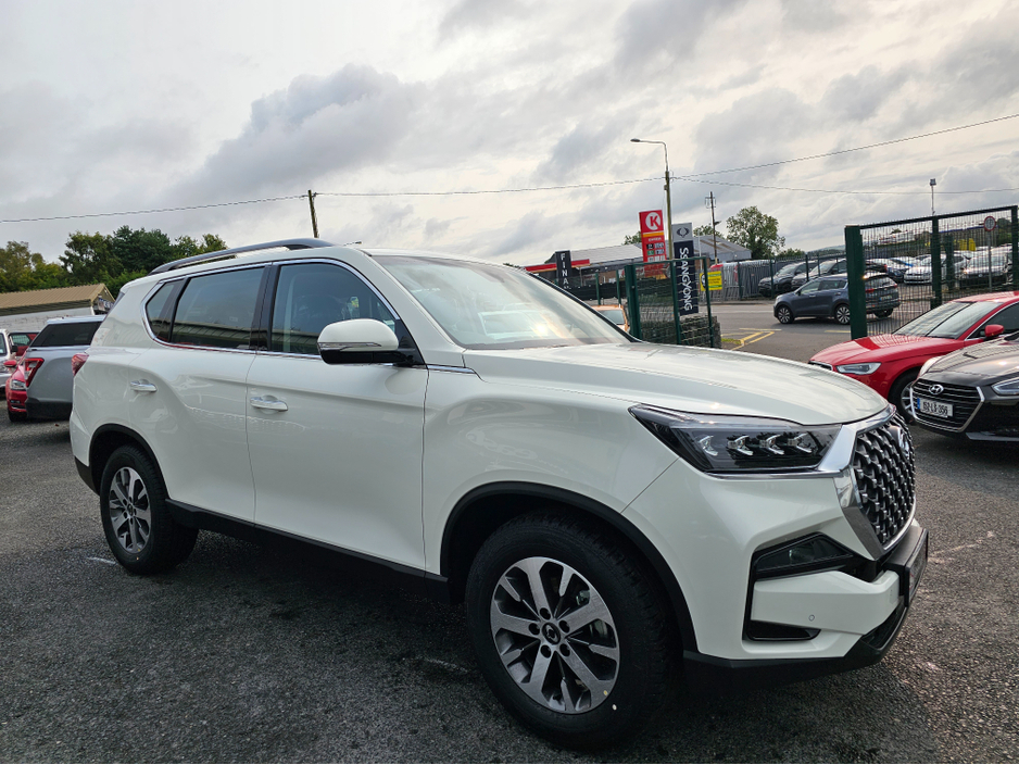 2025 Ssangyong Rexton ( 251 PRE REG OFFER ( 2 SEATER COMMERCIAL ) MUST BE SEEN ALL MUST BE SEEN ALL NEW REXTON ELX 206BHP 8 SPEED AUTO ** €38,995
