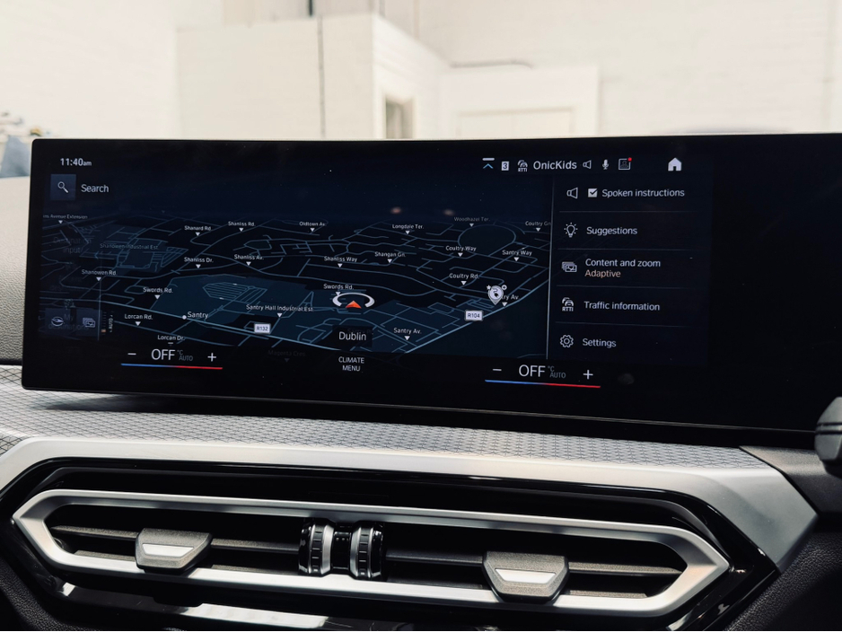 2023 BMW 3 Series - image 16