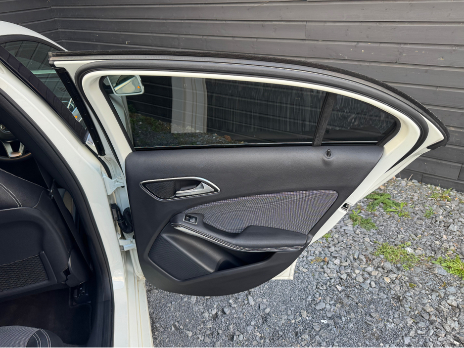 2016 Mercedes-Benz A Class - image 18