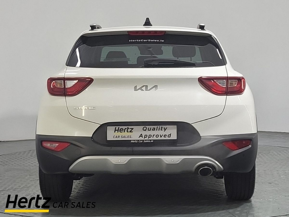 2024 Kia Stonic - image 4