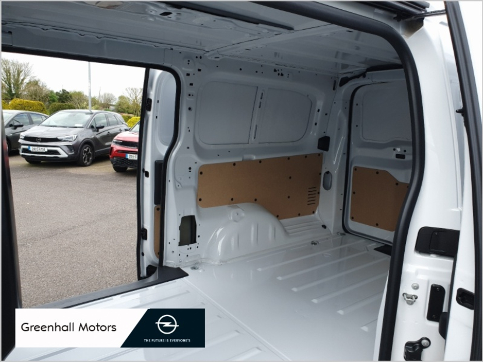 2026 Opel Vivaro - image 9