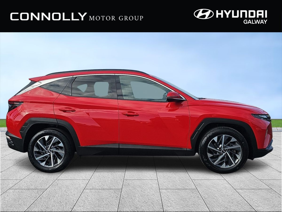 2023 Hyundai Tucson - image 3