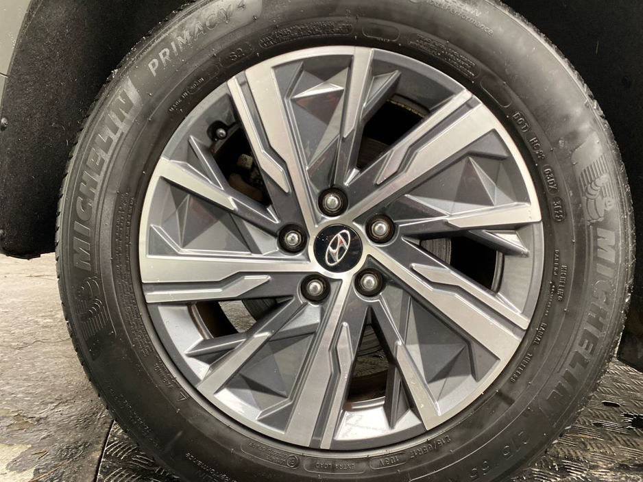 2023 Hyundai Tucson - image 5