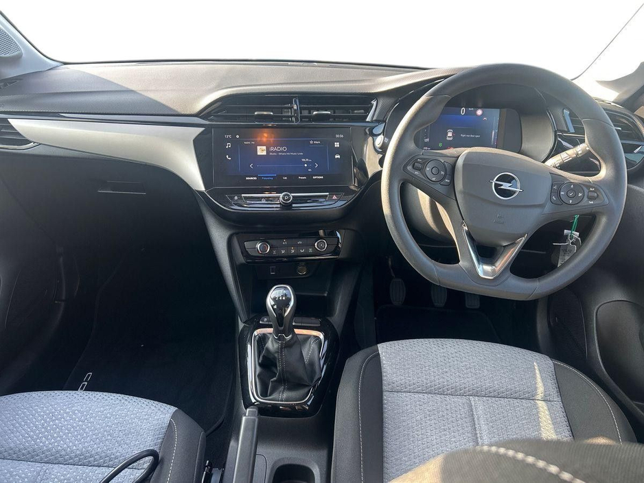 2025 Opel Corsa - image 2