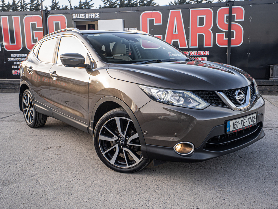 2015 Nissan Qashqai - image 4