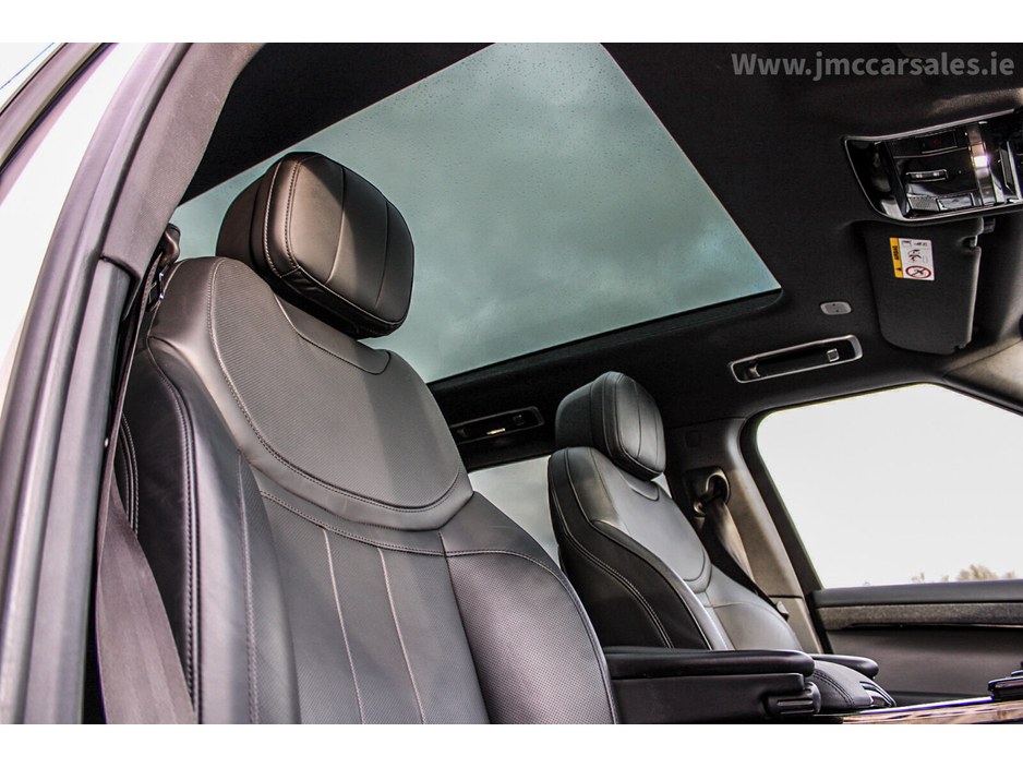 2023 Land Rover Range Rover - image 18