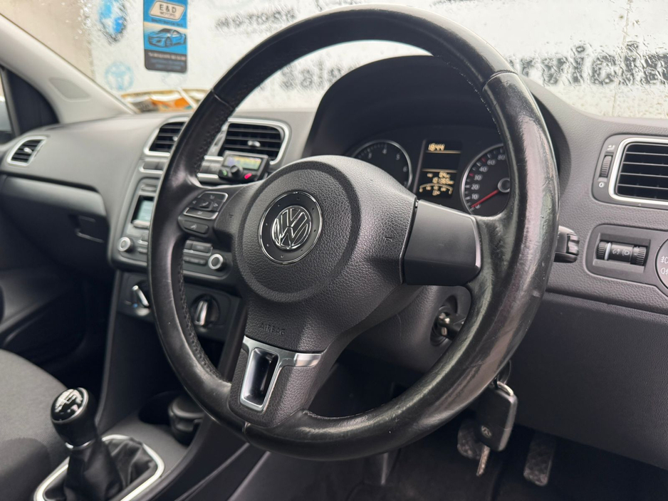 2013 Volkswagen Polo CL 1.2 MANUAL 5SPEED 70HP 5DR €8,750
