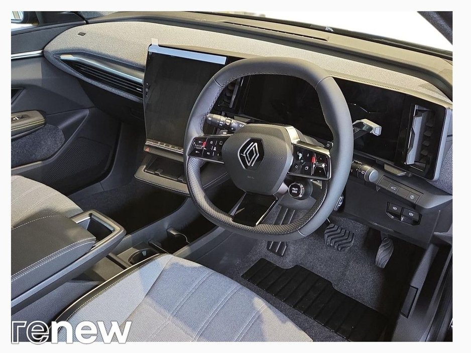 2026 Renault Scenic techno 87kWh 220hp €47,950