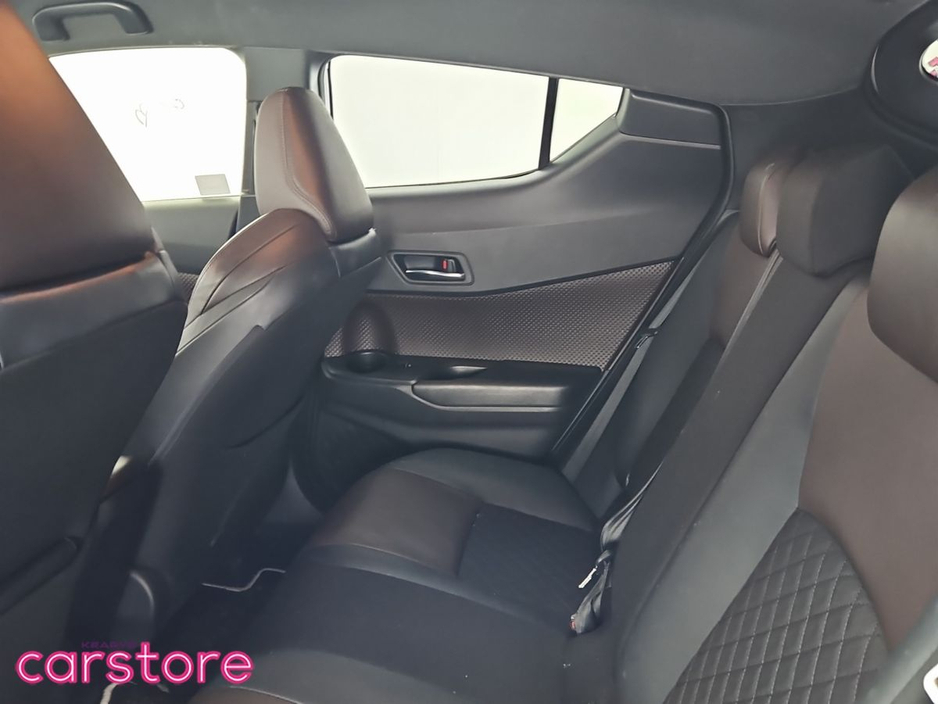 2018 Toyota C-HR - image 13