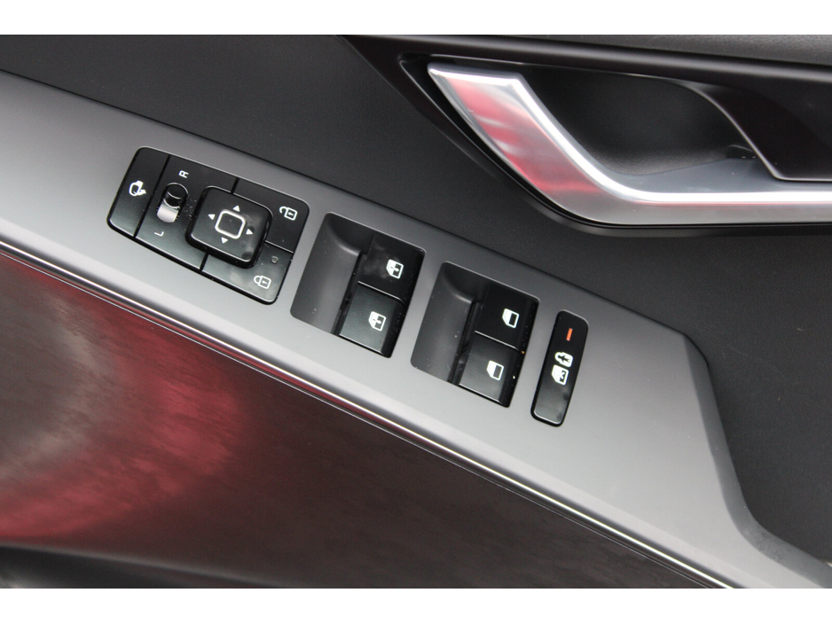 2024 Kia Niro Niro PHEV K4 Black Cladding €34,950