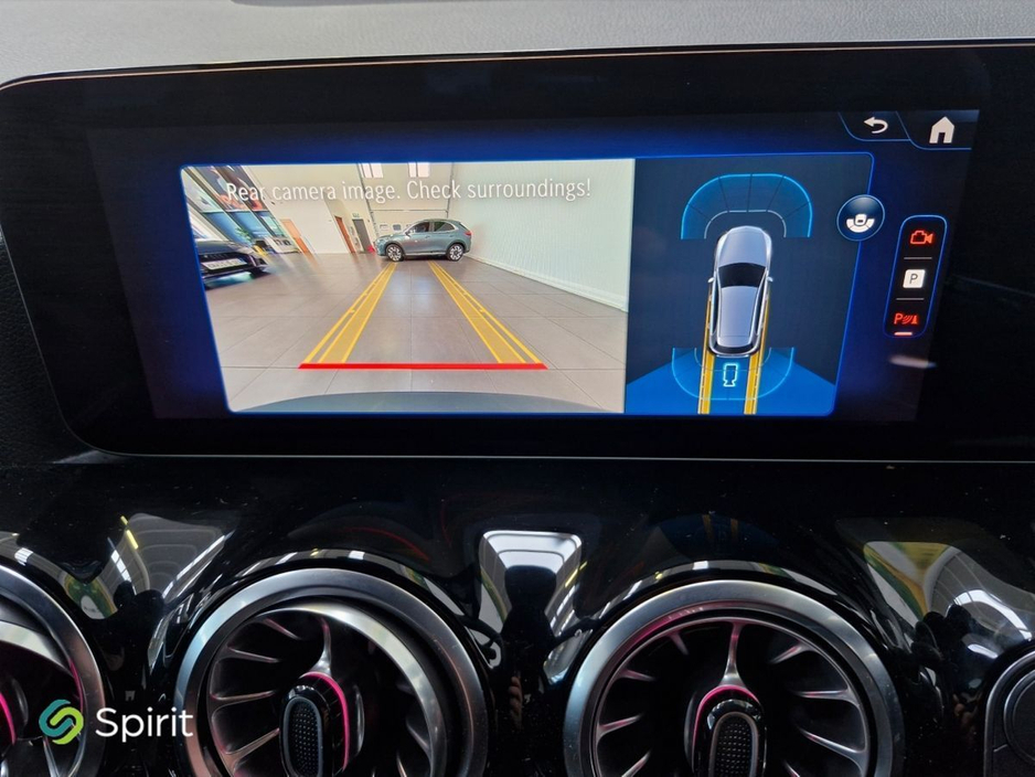 2025 Mercedes-Benz EQA - image 14