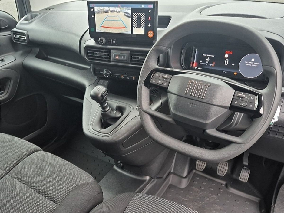 2026 Fiat Doblo - image 9