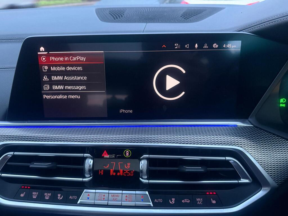 2021 BMW X5 - image 5