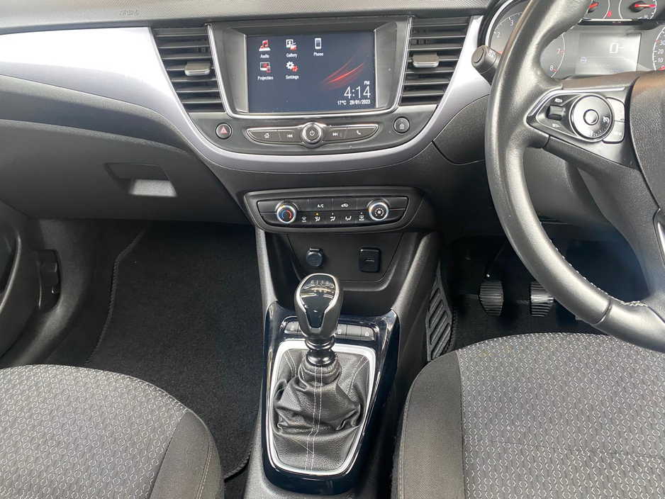 2023 Opel Crossland - image 15