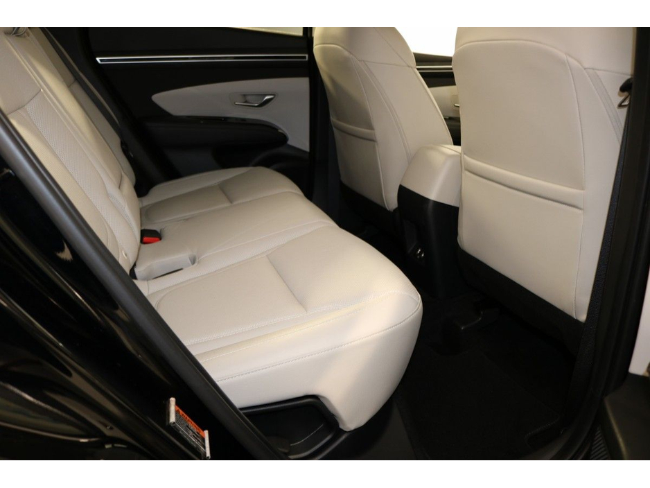 2024 Hyundai Tucson - image 9