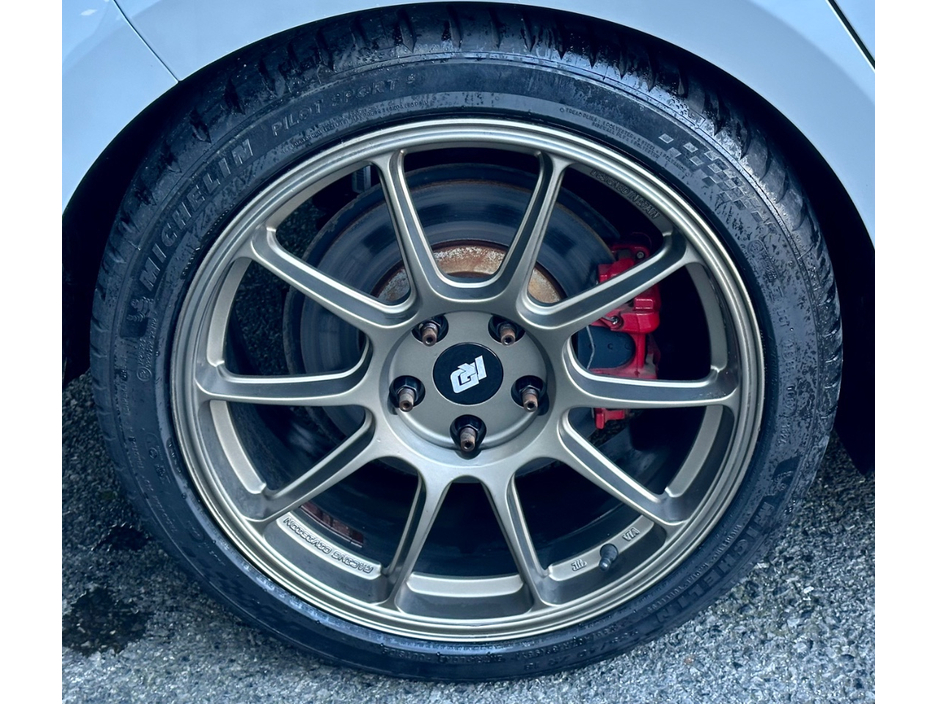 2014 Volkswagen Golf - image 27