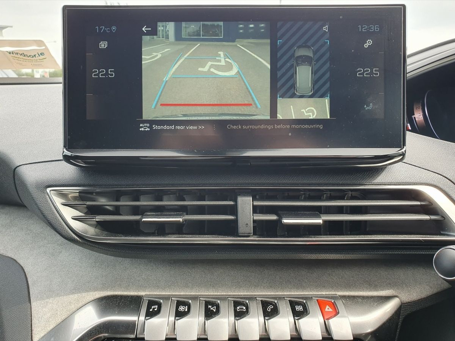 2024 Peugeot 3008 - image 12