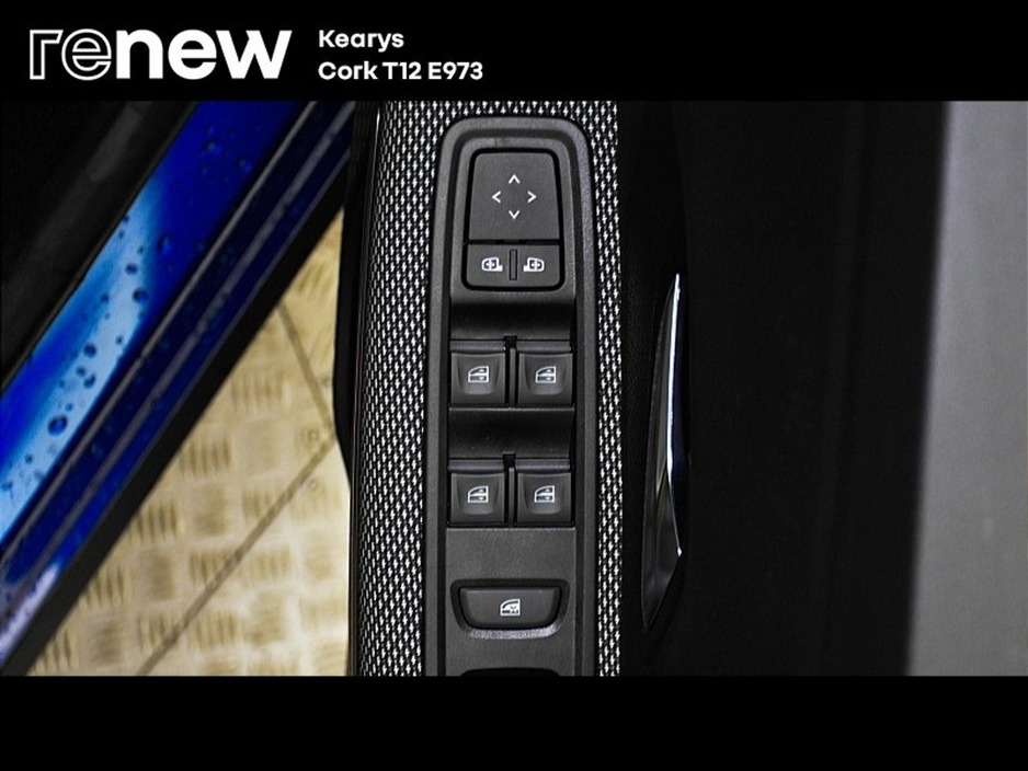 2021 Dacia Sandero Stepway - image 18