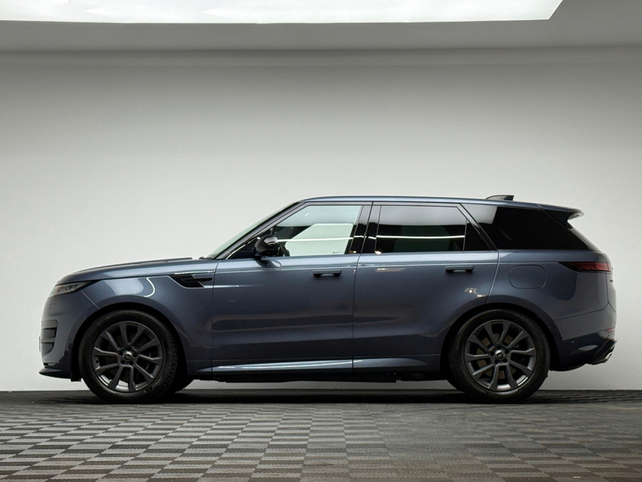 2024 Land Rover Range Rover Sport - image 4