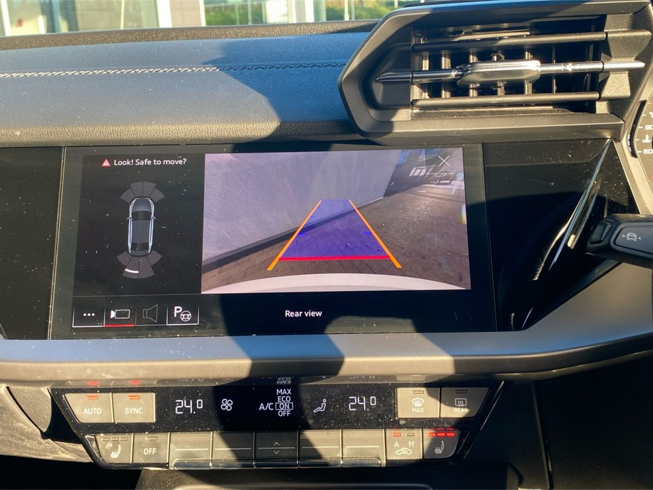 2024 Audi A3 30 TFSI 110HP S Line Black Edition Styling €38,495