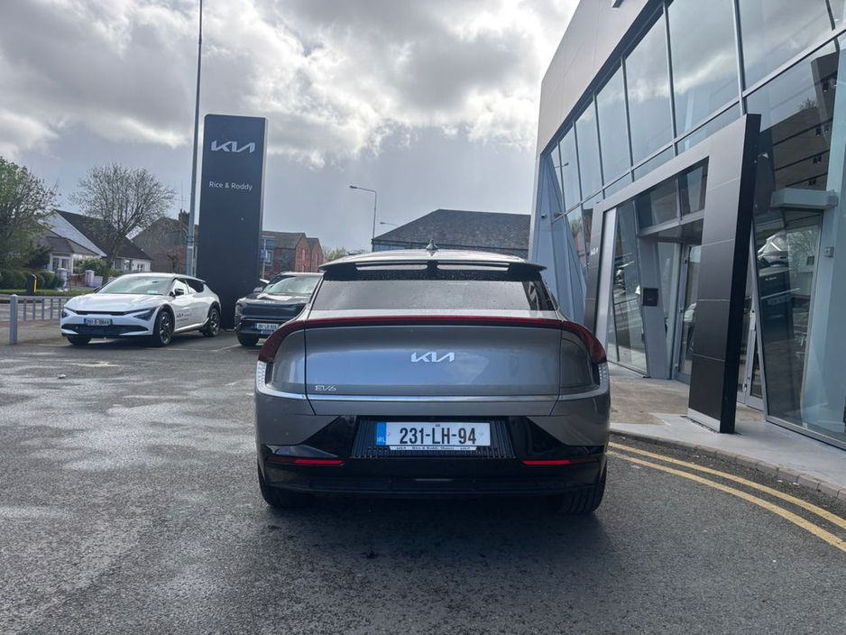 2023 Kia EV6 - image 8