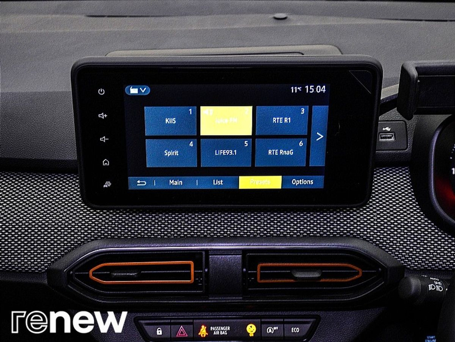 2022 Dacia Sandero Stepway - image 22