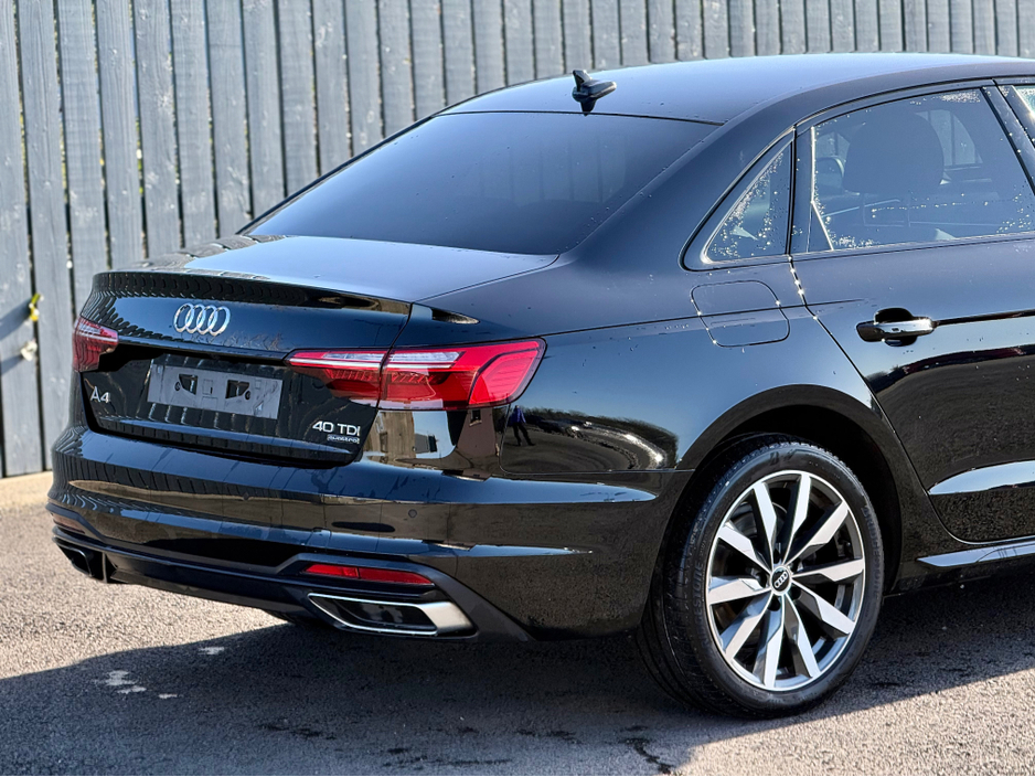 2022 Audi A4 - image 6