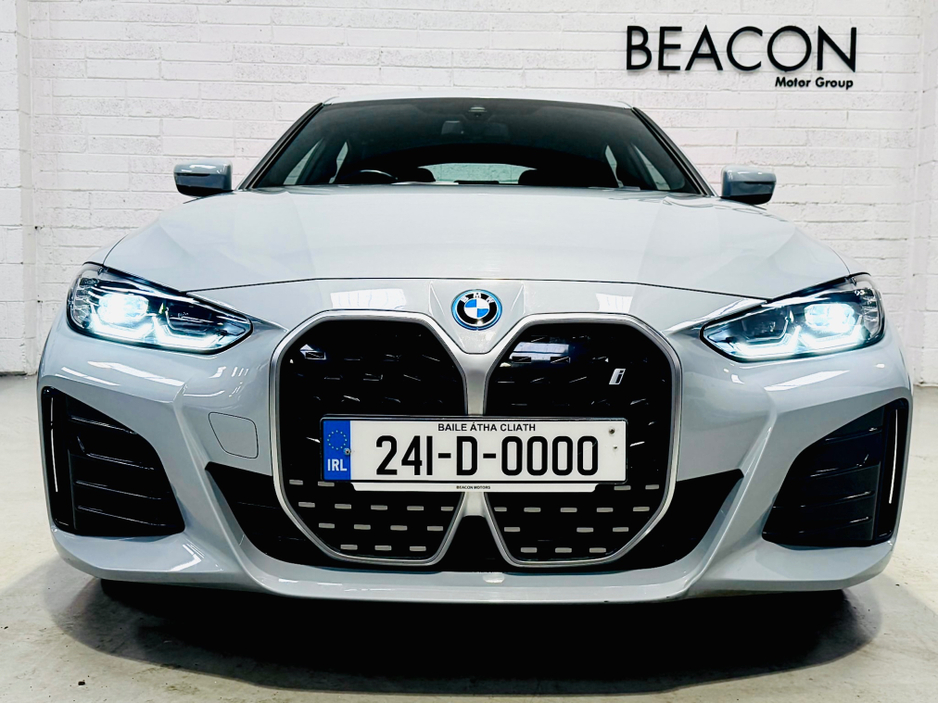 2024 BMW i4 - image 4