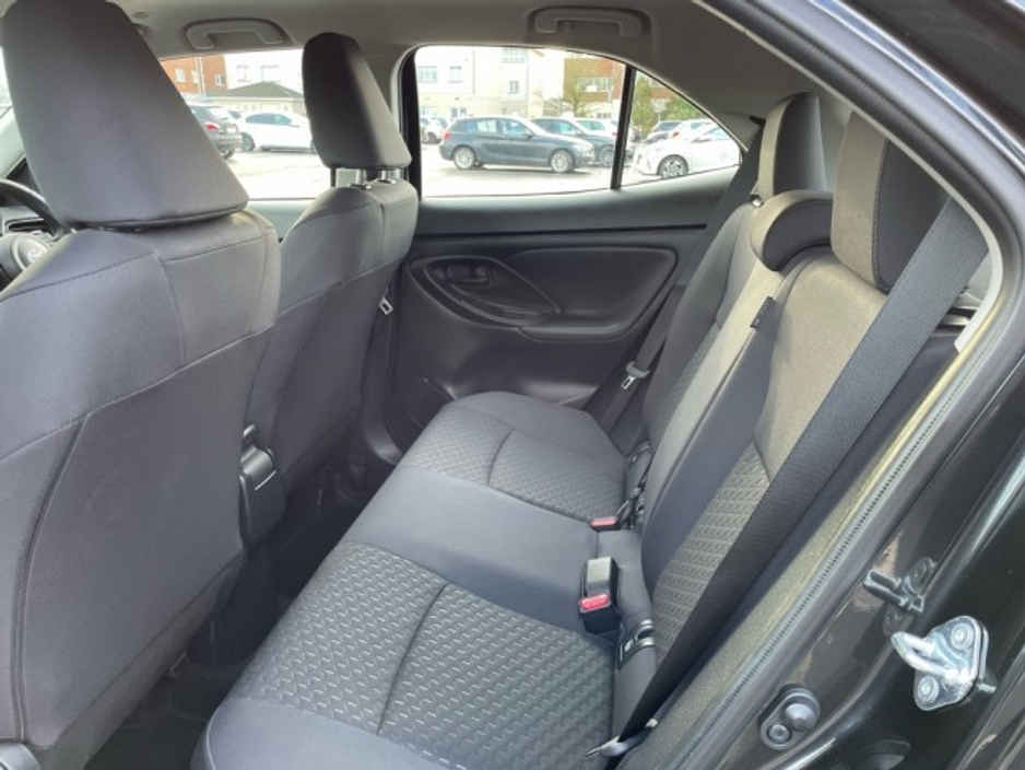 2025 Toyota Yaris Cross - Save EUR 3,100 - Luna - 1.5 Hybrid - Automatic - EUR 180 Tax + 2 Free Service Offer Include // Remote Central Locking // Front Electric Windows // Rear Electric Windows // Electric Mirrors // Finger €30,865