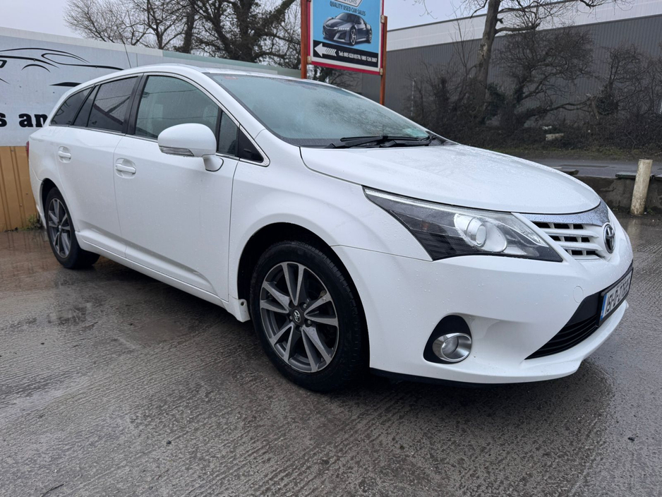 2015 Toyota Avensis 2.0 D-4D ICON ESTATE 5DR OVERMOUNT 126BHP €10,800