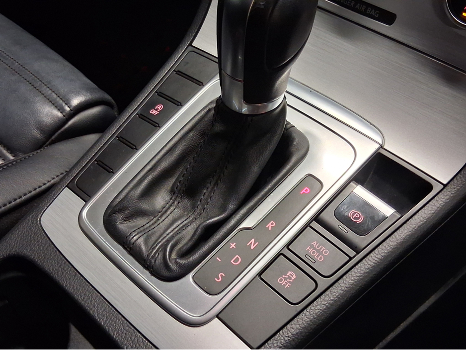 2014 Volkswagen Passat **R LINE - AUTO** €12,888