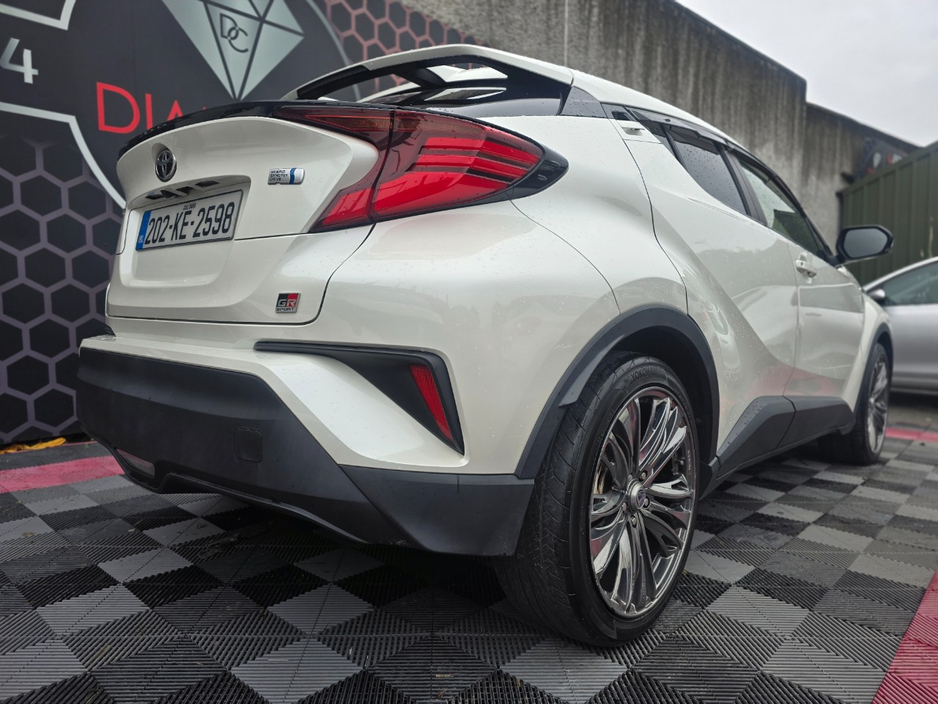 2020 Toyota C-HR - image 7