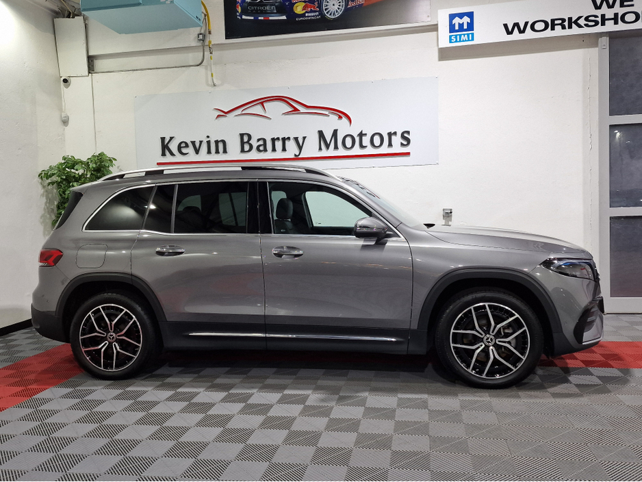 2023 Mercedes-Benz EQB 300 AMG LINE PREMIUM (PAN ROOF / 7 SEATER) 4MATIC AUTOMATIC **ONE OWNER / APPLE CARPLAY / BLIND SPOT ASSIST / ELECTRIC SUNROOF / ELECTRIC BOOTLID / REVERSE CAMERA / WIRELESS PHONE CHARGING** €39,900