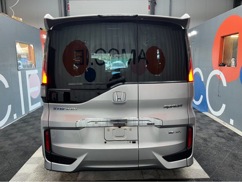 2021 Honda Stepwagon €31950 2021 HONDA STEPWAGON EHEV G SPADA SENSING 2.0 AUTOMATIC / CRUISE CONTROL / REVERSE CAMERA / AUTOMATIC DOORS / 7 SEATS €31,950