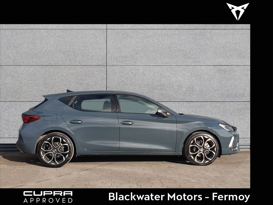 2025 Cupra Leon - image 16