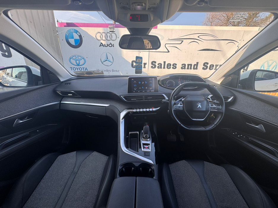 2019 Peugeot 3008 - image 20