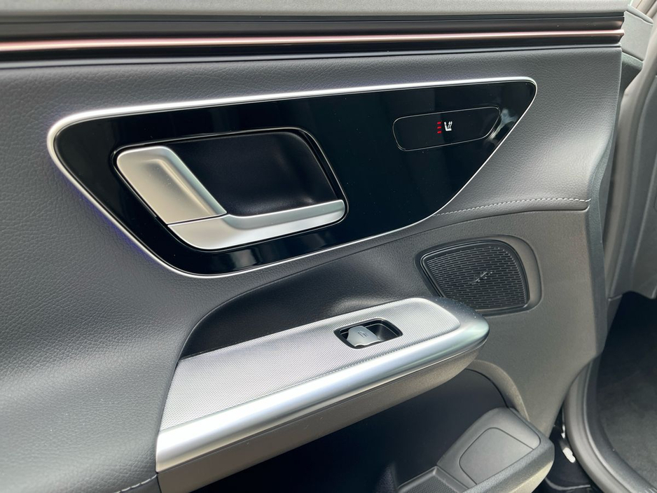 2025 Mercedes-Benz EQE - image 14