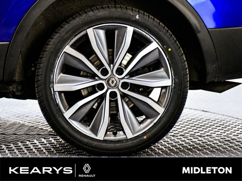 2020 Renault Kadjar - image 8