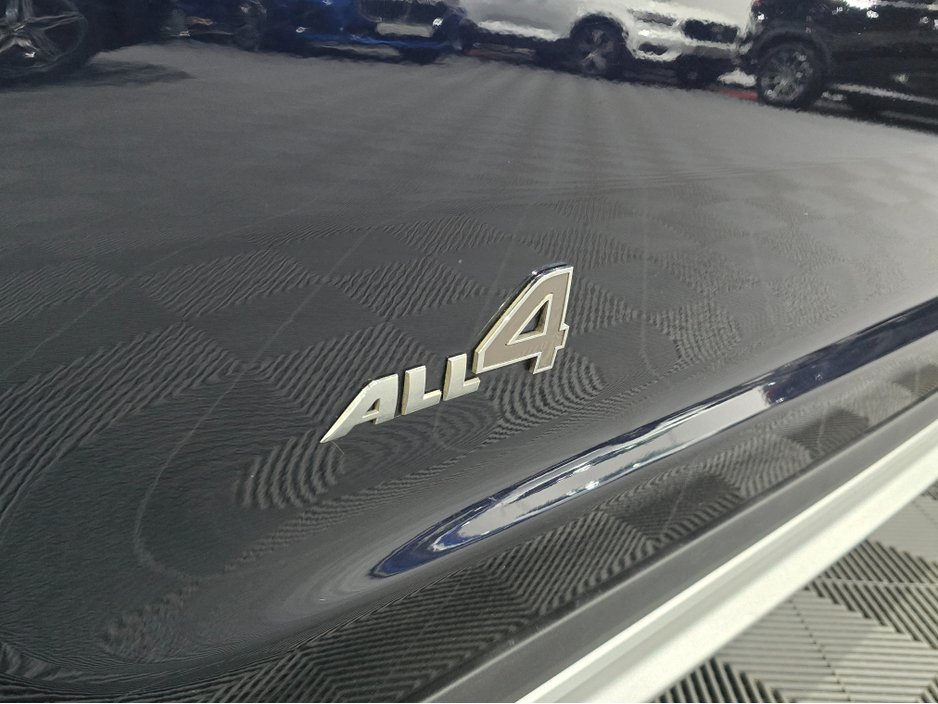 2023 MINI Countryman - image 34