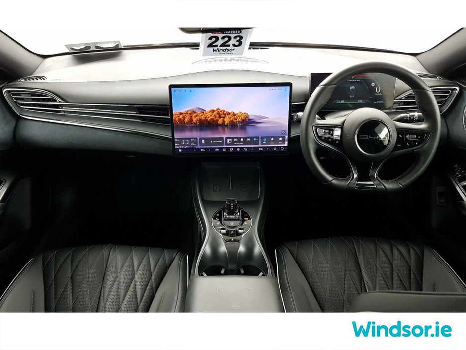 2025 BYD Seal 82.5kWh Design RWD €41,995