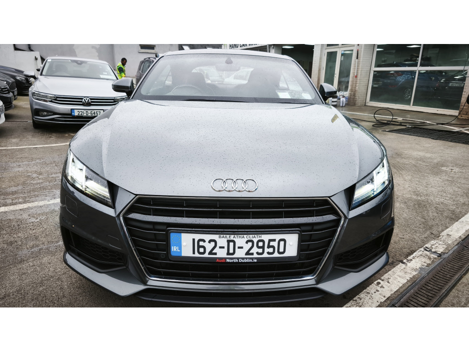 2016 Audi TT - image 2