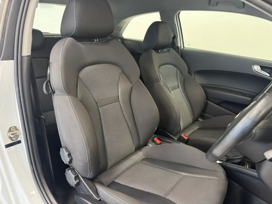 2017 Audi A1 1.0TFSI 95HP S Tronic €13,950