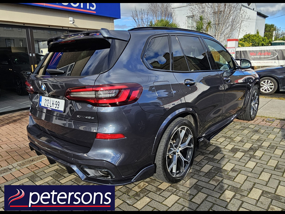 2021 BMW X5 - image 11