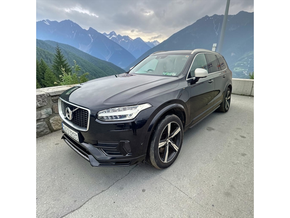 2016 Volvo XC90 - image 3