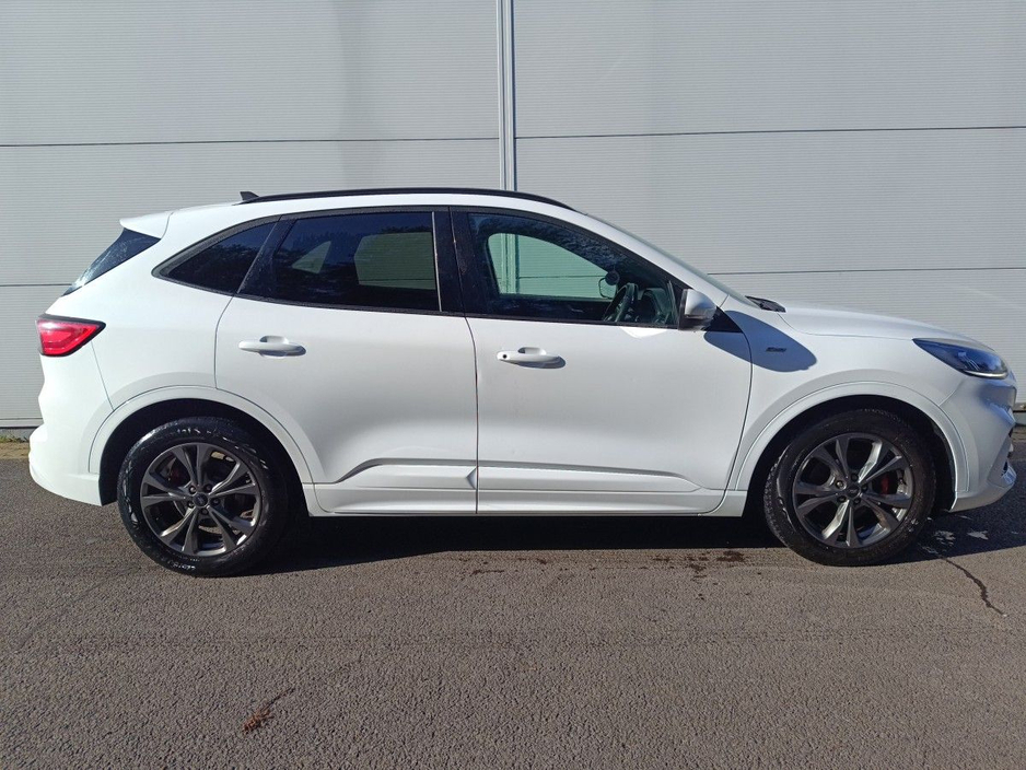 2022 Ford Kuga 1.5TDCi ST Line Eco 120PS ST-Line Mint Hi Spec €28,945